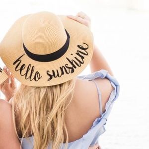 NWT SUMMER FLOPPY HAT HELLO SUNSHINE